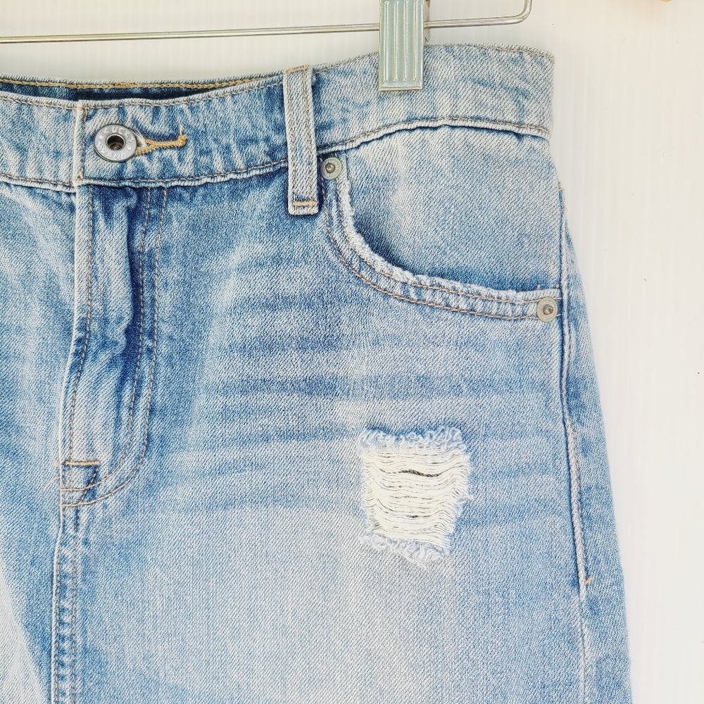 LUCKY BRAND high rise distressed lightwash denim pencil skirt - Picture 7 of 8